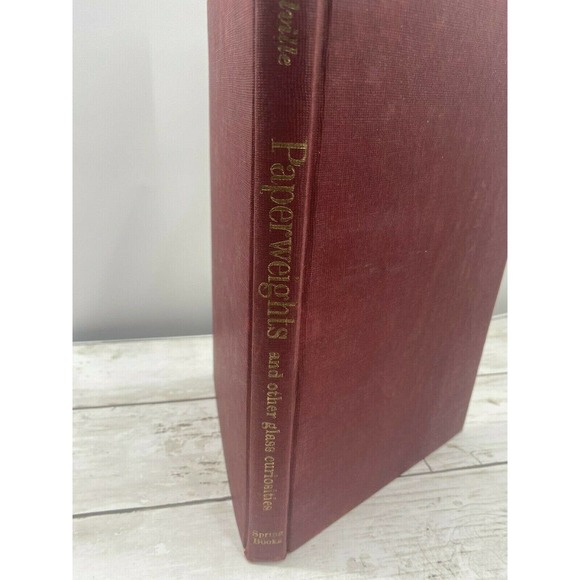 Vintage Paperweights and Other Glass Curiosities E.M Elville 1967 First Edition - Picture 2 of 11